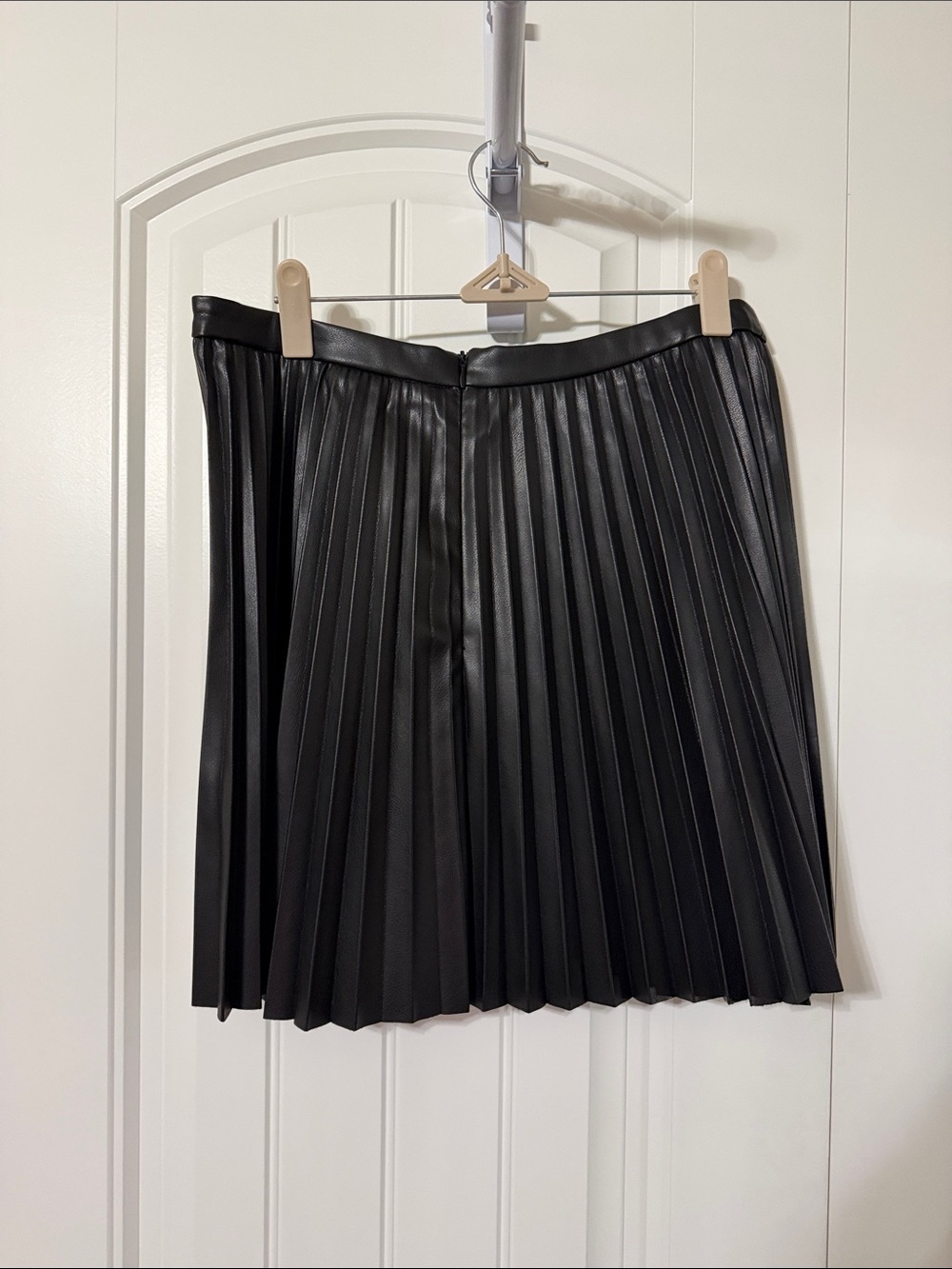 French Connection Black Pleated Faux Leather Mini Skirt - Picture 2 of 3